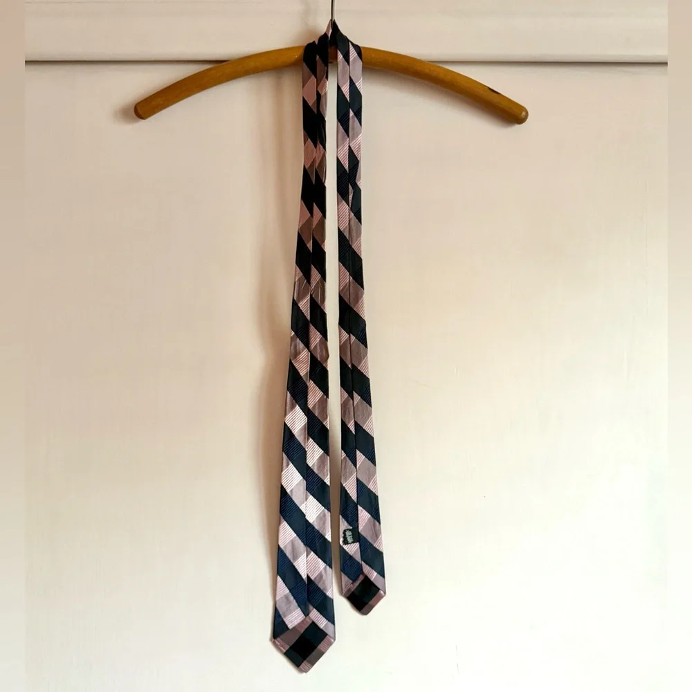 Vintage 1950s All Silk Necktie blush stripe plaid mcm - Picture 3 of 5
